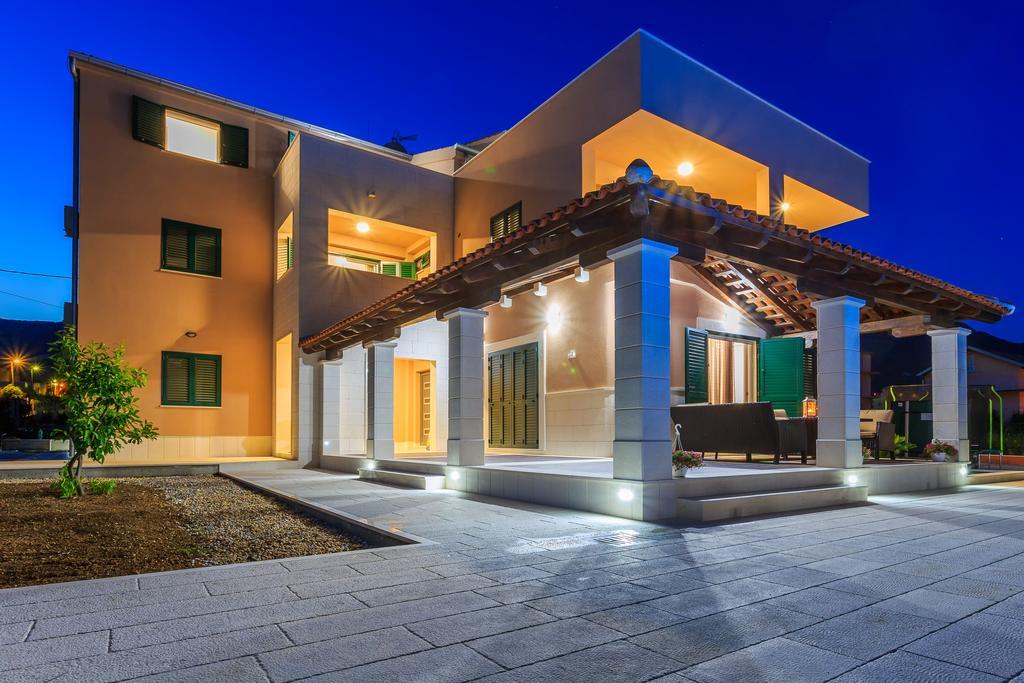 Villa Rusula Rudine  Luaran gambar